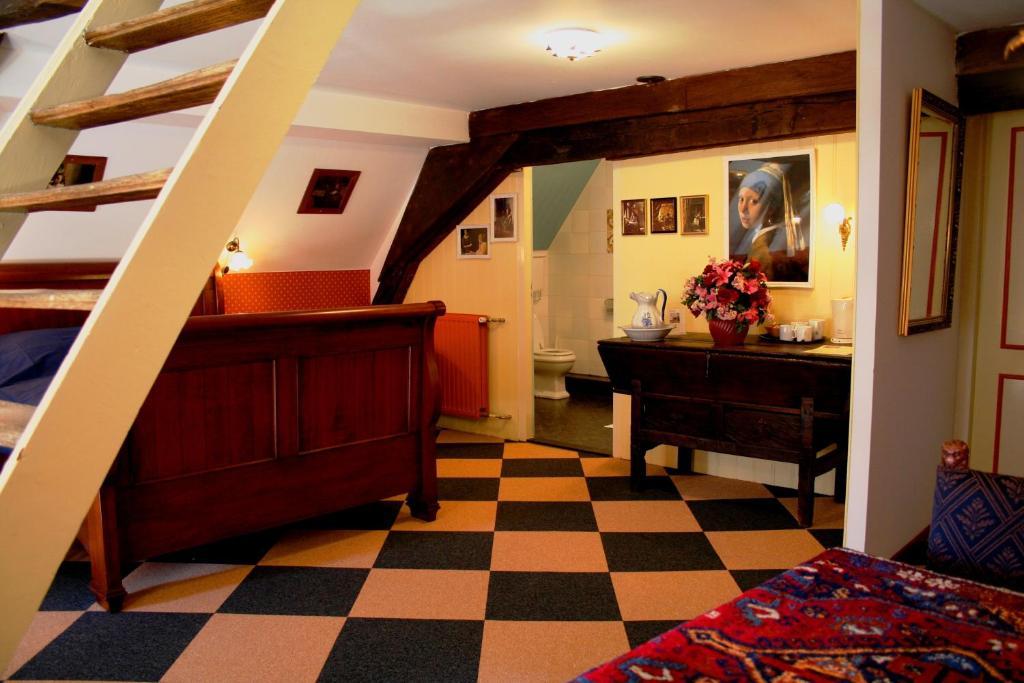 Hotel de Emauspoort Delft Chambre photo