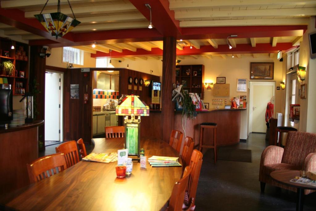 Hotel de Emauspoort Delft Extérieur photo