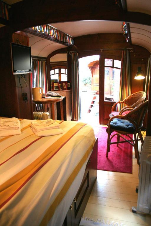 Hotel de Emauspoort Delft Chambre photo